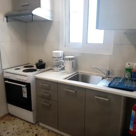 Cozy Ionias Near Metro Station Apartment *